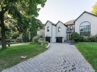 126 Old Surrey Ln, Richmond Hill, ON L4C 8S6