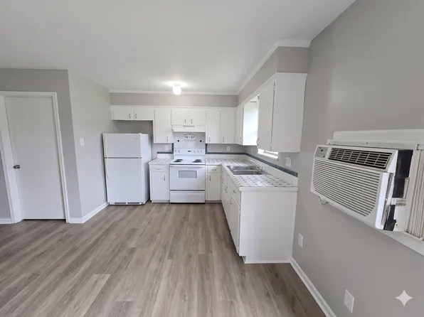 200 Rue Basin #4, Carencro, LA 70520