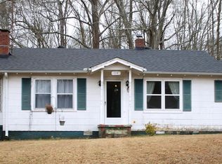 114 Jackson Ave, Marietta, SC 29661