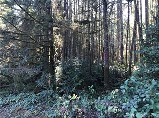 12 Webb Rd SW, Lakebay, WA 98349