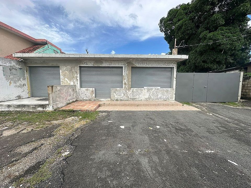 1st image of Barrio Palmas Calle Cucharillas #D-139