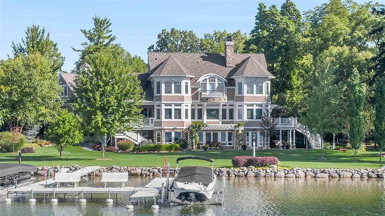 7827 N Shore Dr, Clarklake, MI 49234 | Zillow