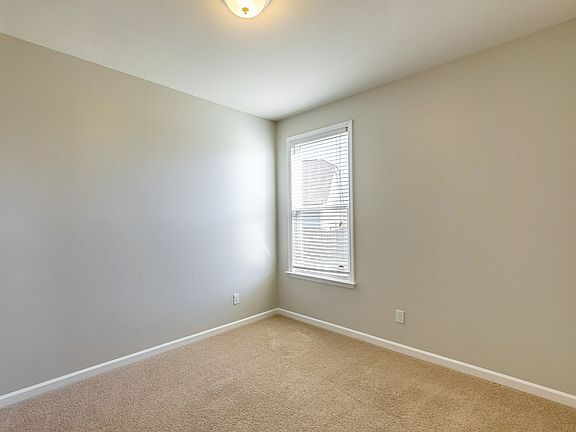 5th image of 3431 Lantern Ln