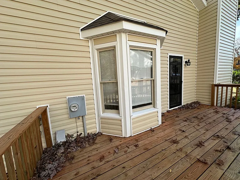 2678 Rivercliff Rd — Photo 18