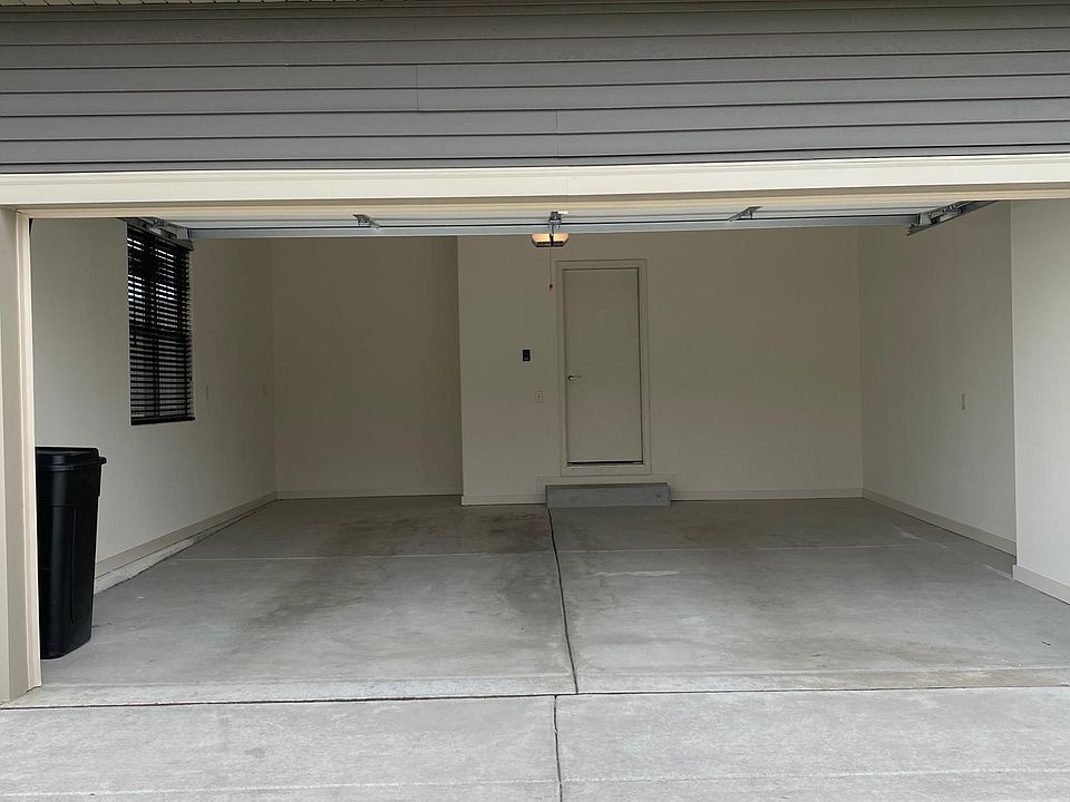 2 car Attached garage