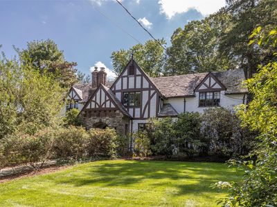 8 Fordal Road, Bronxville, NY, 10708