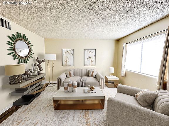 5th image of 521 S Maryland Pkwy #D8