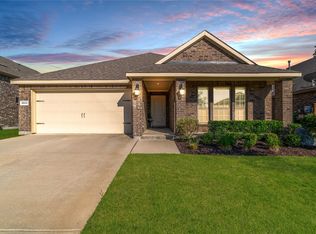 2612 Ainsworth Rd, Aubrey, TX 76227