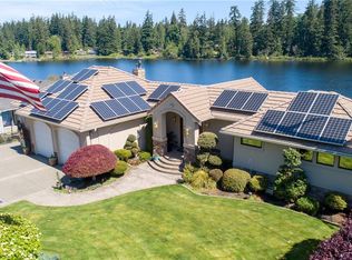 7933 Lakewood Rd, Stanwood, WA 98292