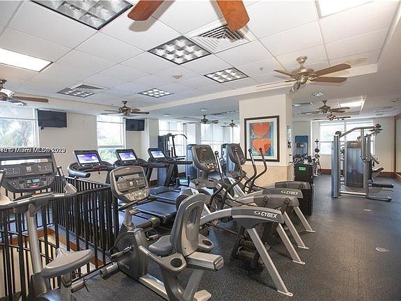 3rd image of 19501 W Country Club Dr APT 1406