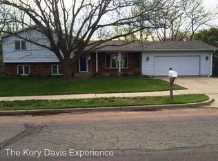 4600 S Lewis Ave, Sioux Falls, SD 57103