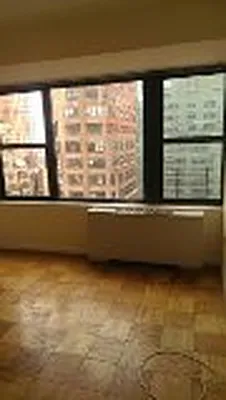 Rented by Manhattan Apartment Organization | media 39