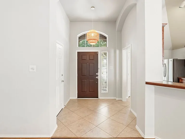 11914 Manasses Springs Ln — Photo 5