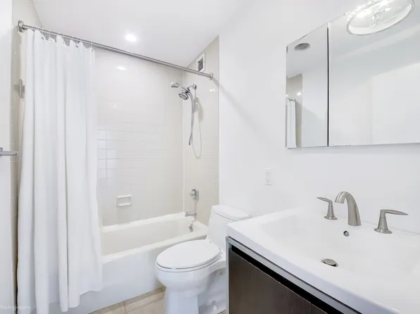 153 East 87th Street image 13 of 17