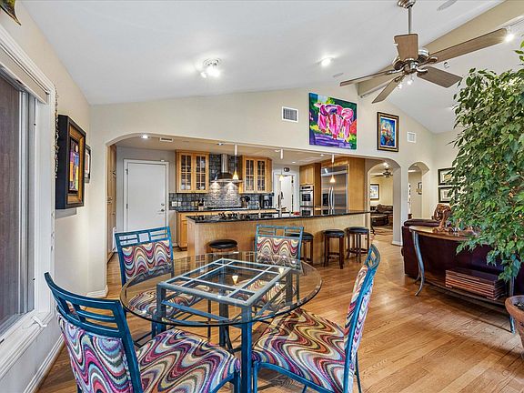 5th image of 3009 McElroy Dr