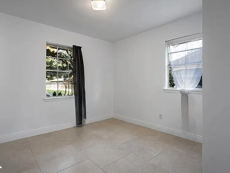 431 Whispering Pine Dr — Photo 14