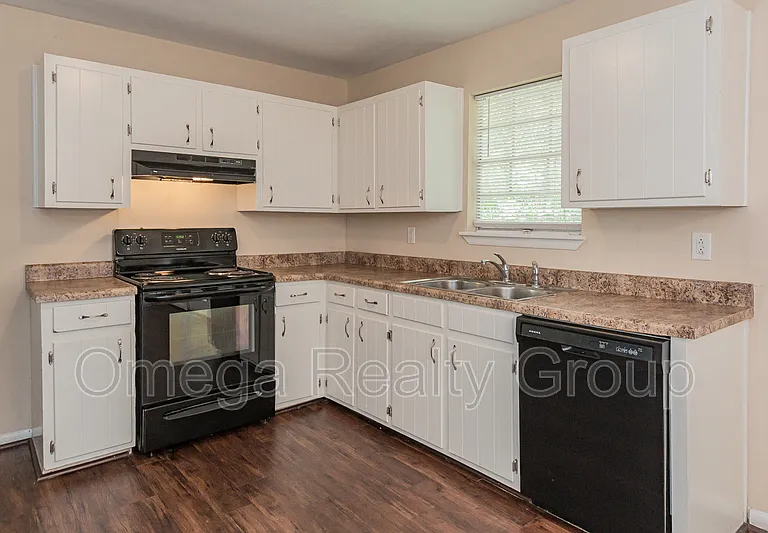 5209 Goldmar Dr — Photo 11
