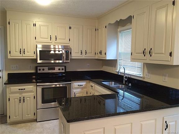5th image of 81 Taraby Dr