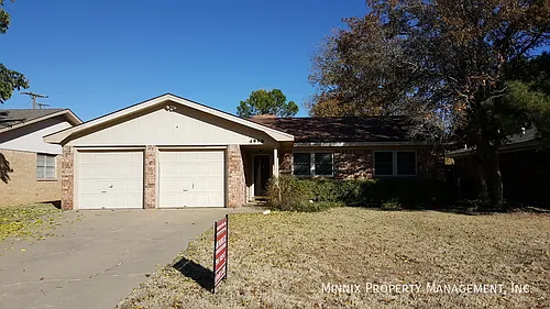4916 58th St Photo 1