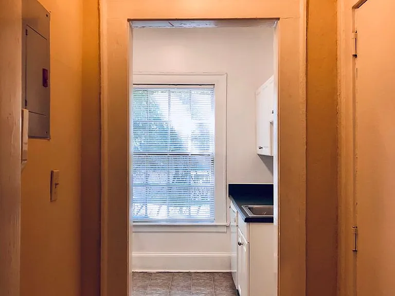 734 Frederica St NE — Photo 5