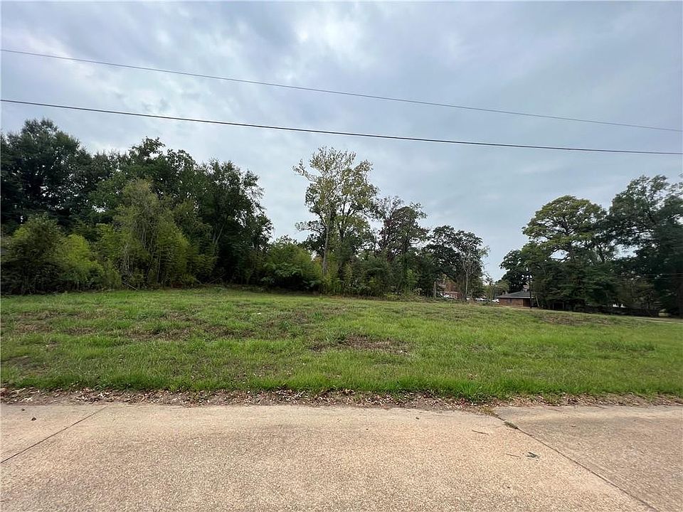 1st image of 1308 Holloway Dr