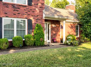 4434 Monarchos Dr, Louisville, KY 40220