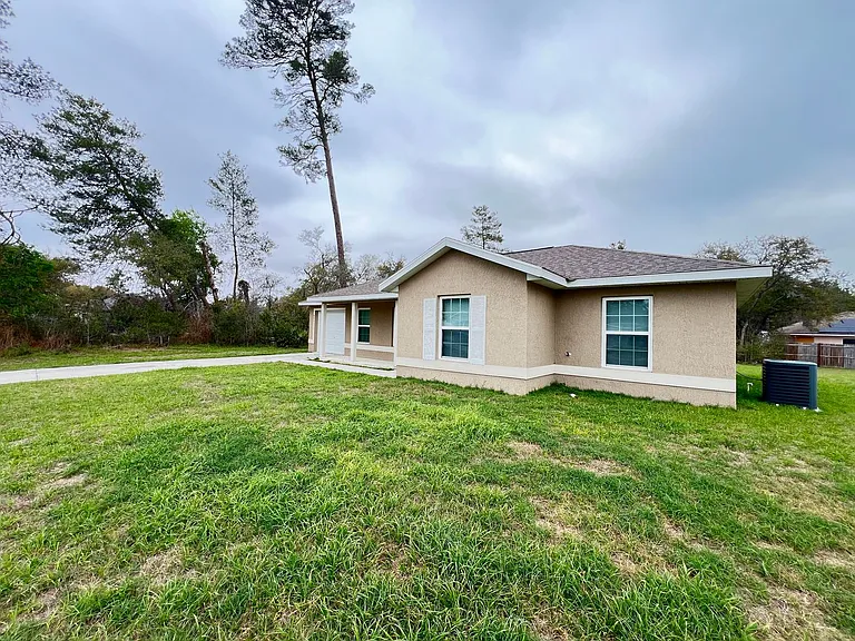 485 Marion Oaks Ln — Photo 5