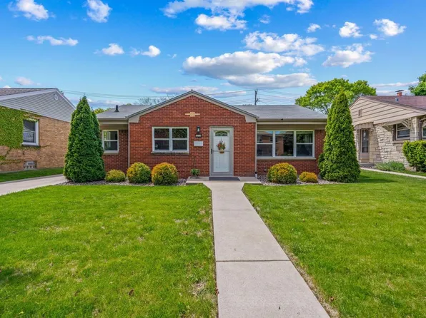 3209 South 49th STREET, Milwaukee, WI 53219