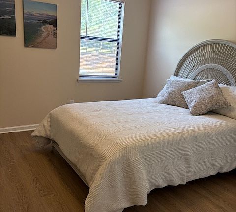 2nd image of 402 Ridge Crossing Rd #27e6af9b0