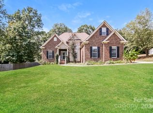 2825 Loxdale Farms Dr, Monroe, NC 28110