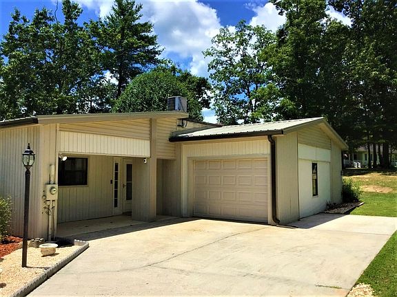 2nd image of 7061 Big Horn Dr APT 9