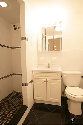 Rented by JK Dansar Corp | media 39