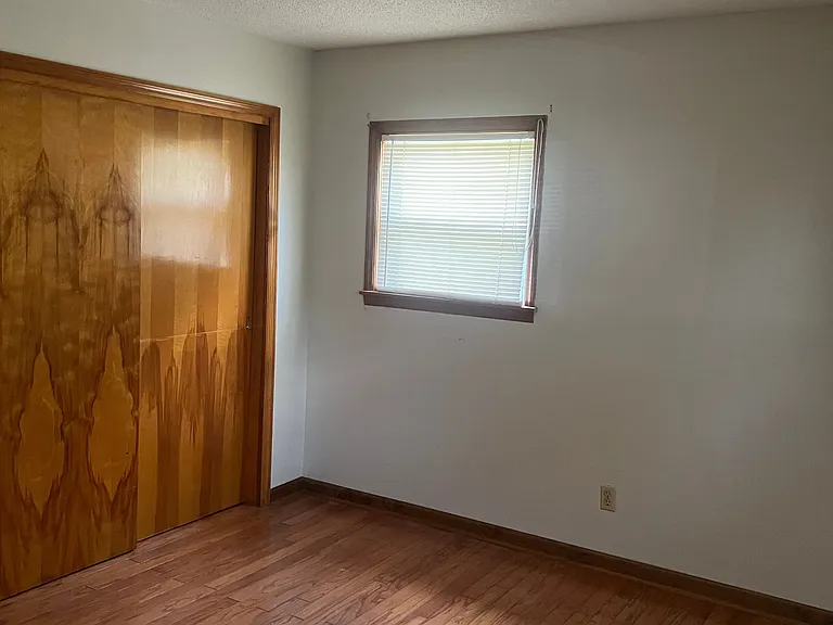 1813 Standish Pl — Photo 10
