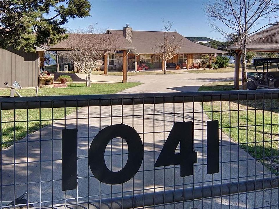 2nd image of 1041 Agarita Cir