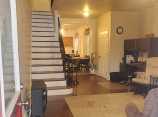 459 E Strawberry St, Lancaster, PA 17602
