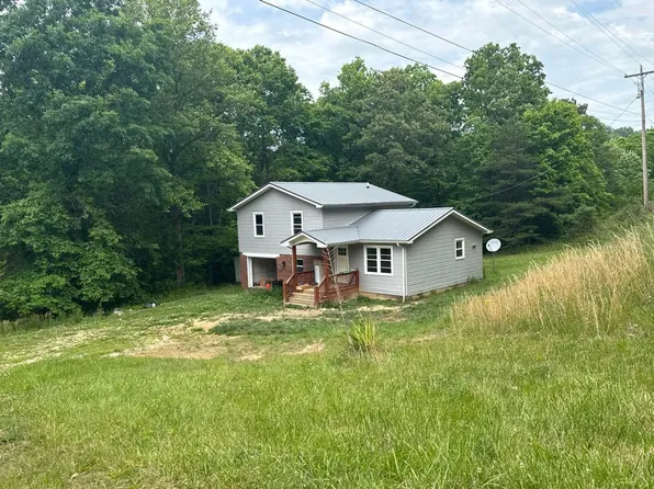 2482 Fish Creek School Rd, Booneville, KY 41314