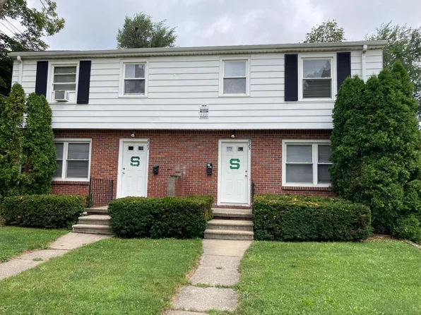 925 Ann St, East Lansing, MI 48823