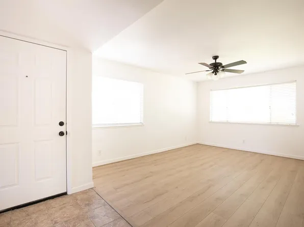 4727 N Cedar Ave APT 105, Fresno, CA 93726