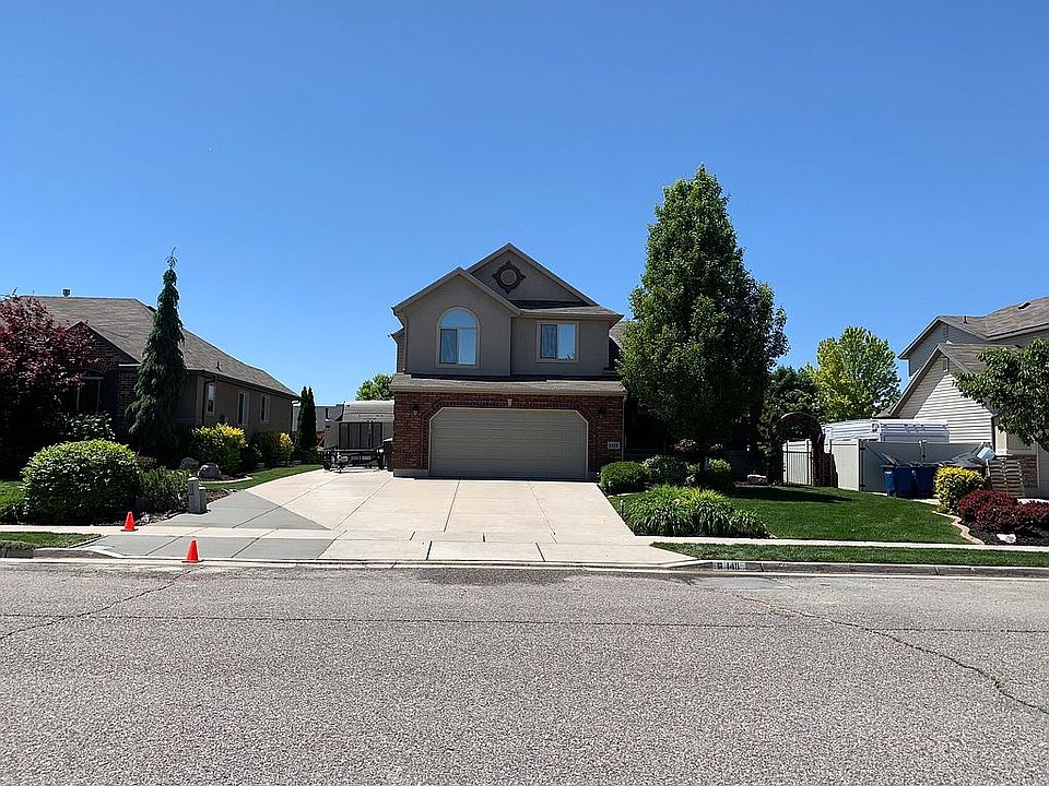 Expanded driveway and yard