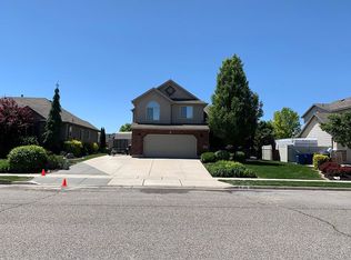 1411 N 2400 W, Clinton, UT 84015