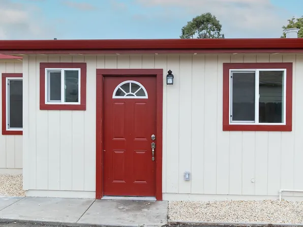 139 Oak St #A, Salinas, CA 93901