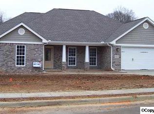 1405 Gypsy Trl, Hartselle, AL 35640