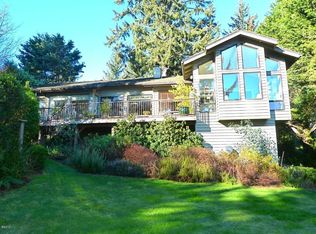 765 NW Highland Cir, Waldport, OR 97394
