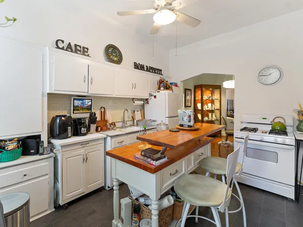 226 Brunswick Street image 7 of 20