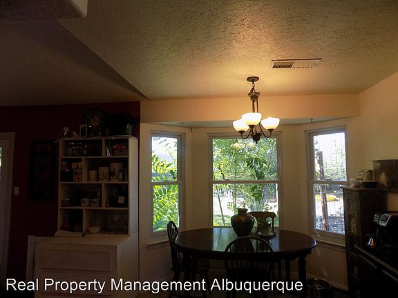 4th image of 7212 Del Pasado NW
