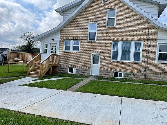 Side view of house/deck