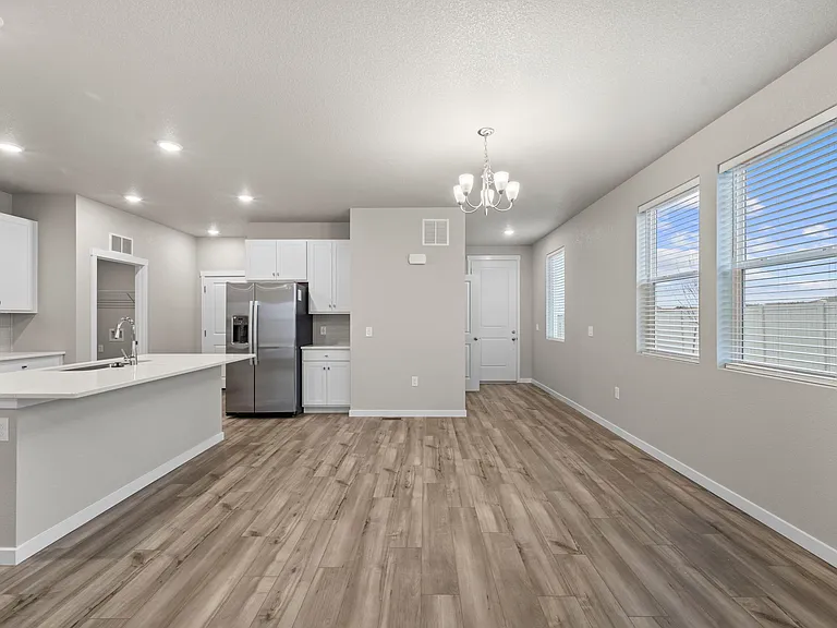7810 Keebler Dr — Photo 8