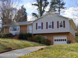 1204 Fenimore St, Winston Salem, NC 27103