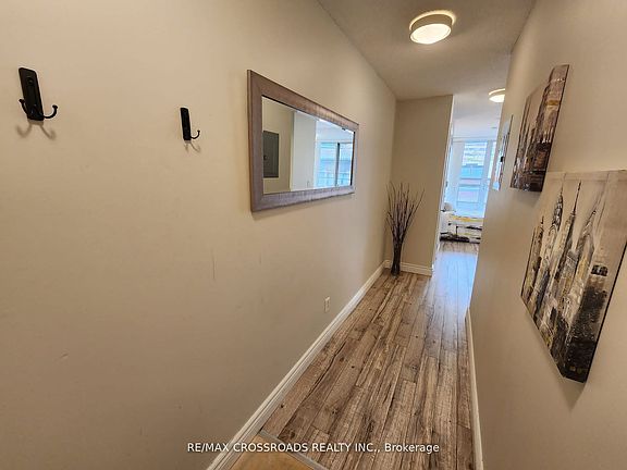3rd image of 111 Elizabeth St #631