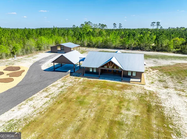 4701 Riggins Rd, Blackshear, GA 31516
